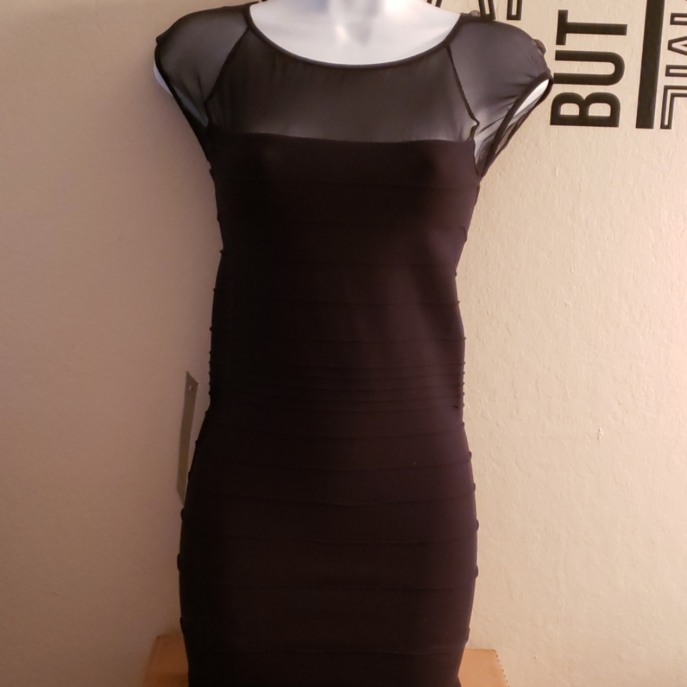 BNWT Bebe Midi Dress